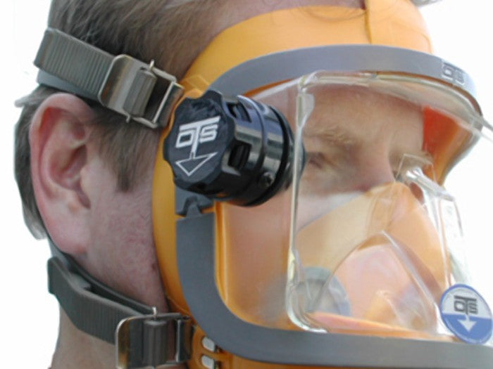 MASCARA AGA DORADO MKII-G